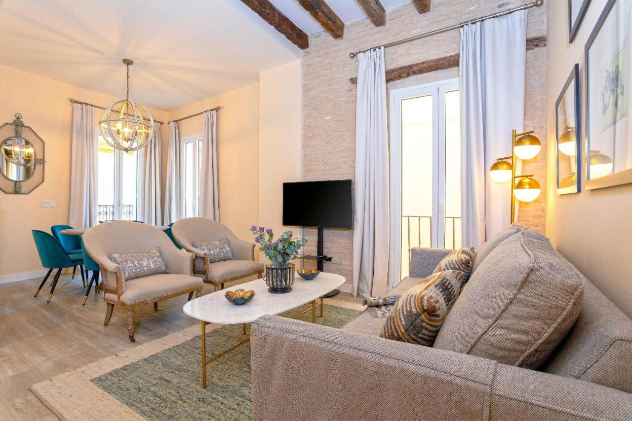 Genteel Home Feria Sevilla Exterior foto